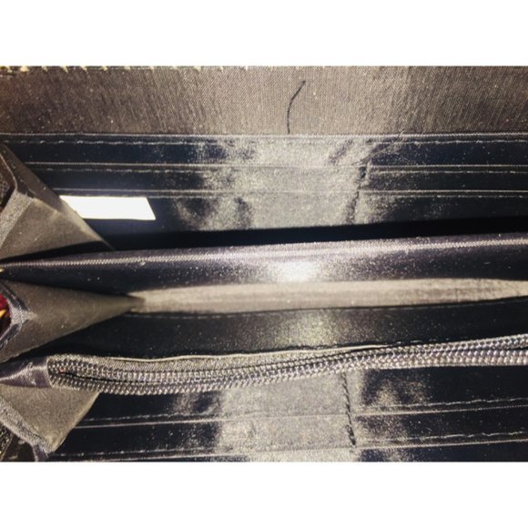 Leopard Print Wallet - Picture 3 of 4